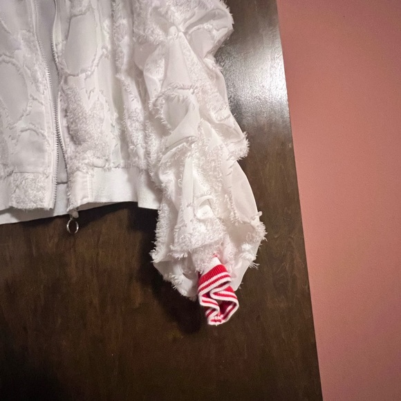 White embroidered zipper jacket with red & white on sleeves - Picture 2 of 8